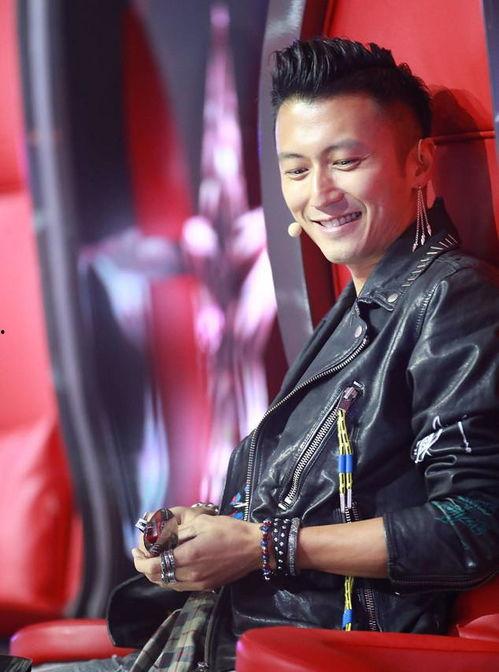 谢霆锋新歌爆料视频大全,揭秘音乐新篇章,独家视频大放送 第1张 谢霆锋新歌爆料视频大全,揭秘音乐新篇章,独家视频大放送 第1张